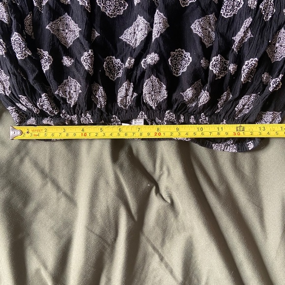 Boho off the shoulder top - Picture 8 of 8